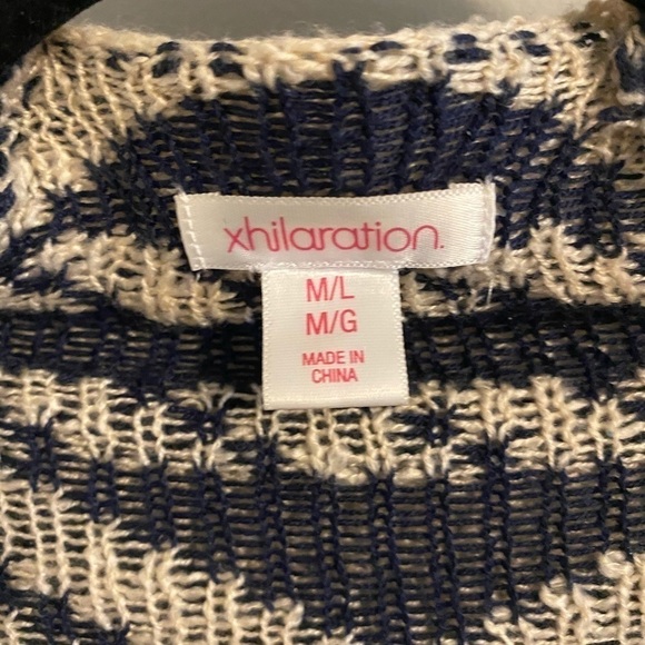 Geometric pattern Open knit vest - Picture 3 of 4